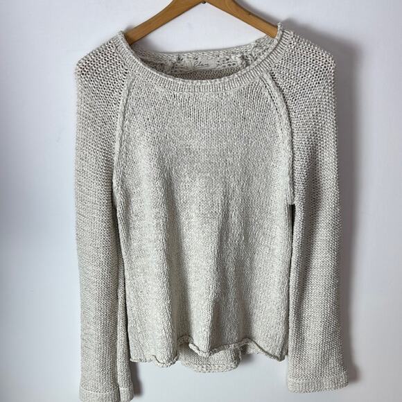 Elan Sweater - Women’s Medium - Picture 1 of 4